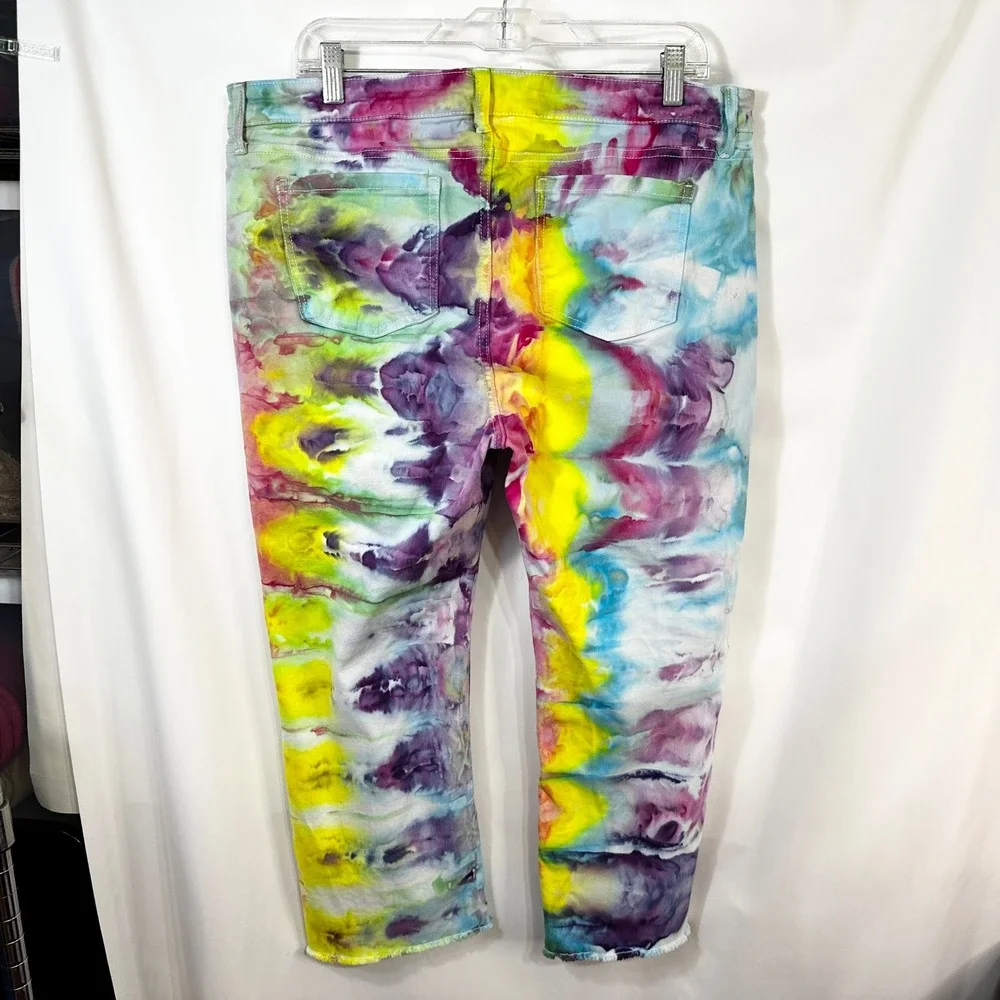 Crown & Ivy Sz 16 Capri Jeans‎ Handmade Tie Dye Denim Yellow Purple Raw Hem 1478